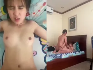 Nắc rung giường cùng kim trang mặt dâm